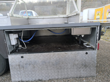 whatsapp-image-2025-12-04-at-08.16.05