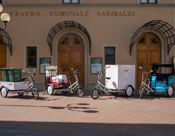 lambert-gmbh-goeppingen-marktsysteme-marktbedarf-verkaufsfahrzeuge-ebike-ausbaumoeglichkeiten